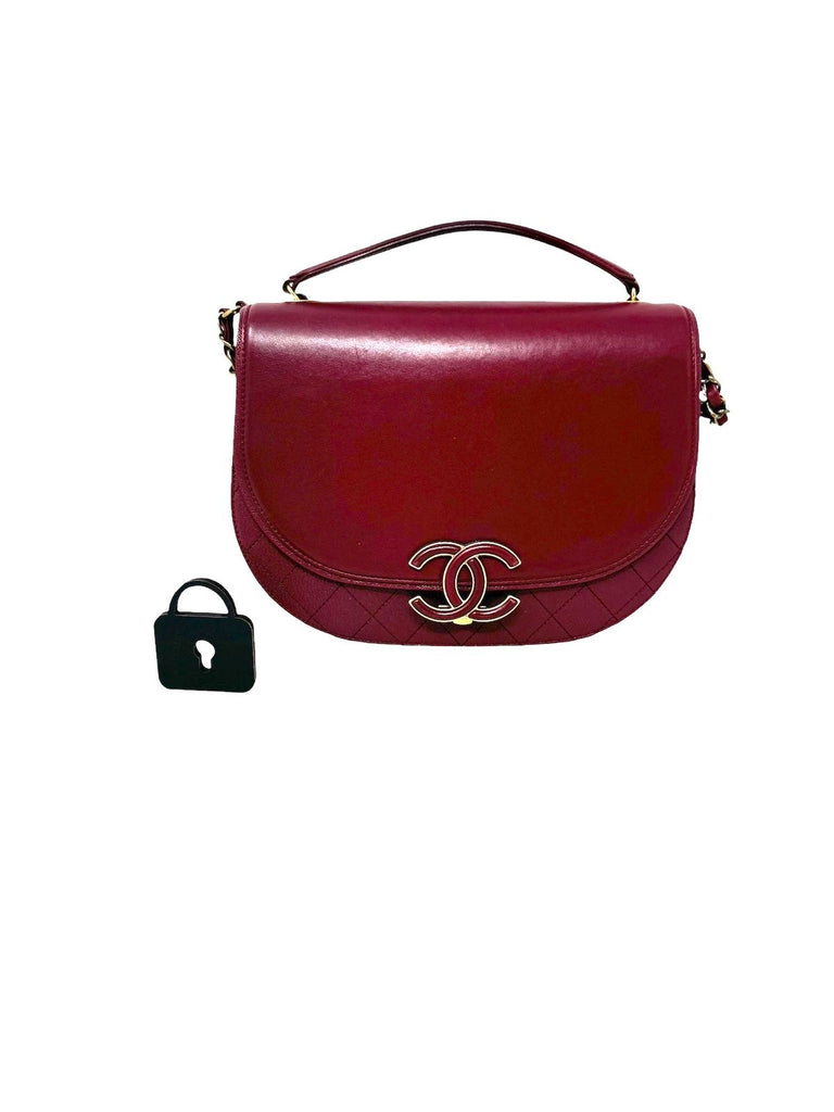 Coco Curve Flap Bag