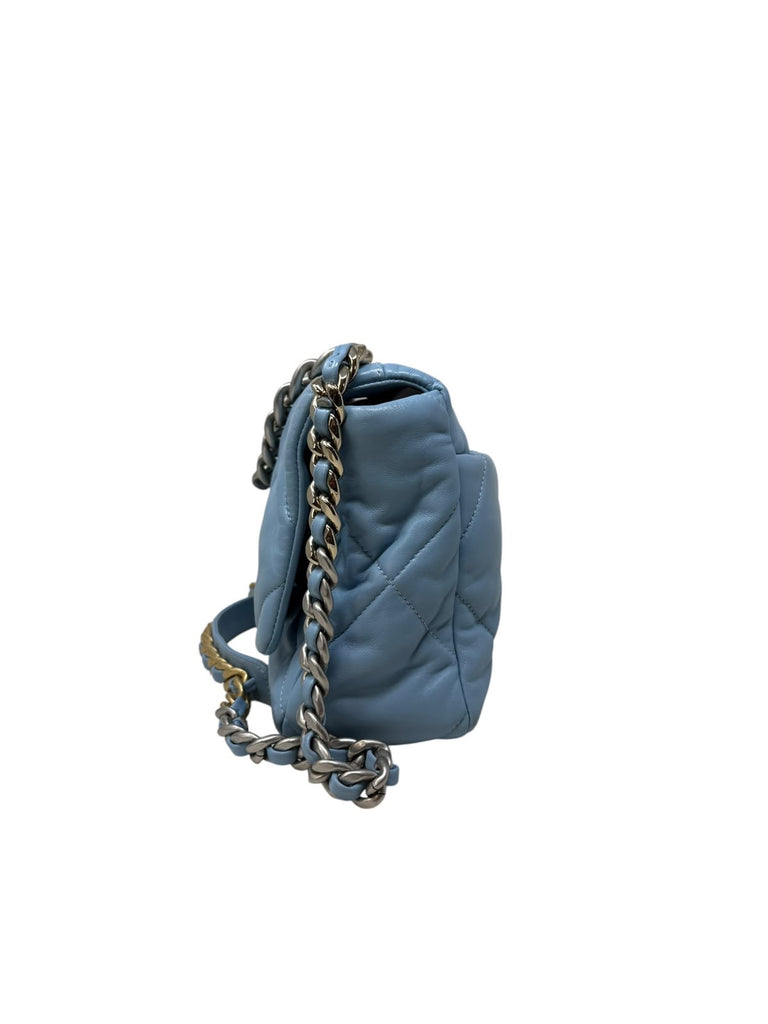 19 Azul