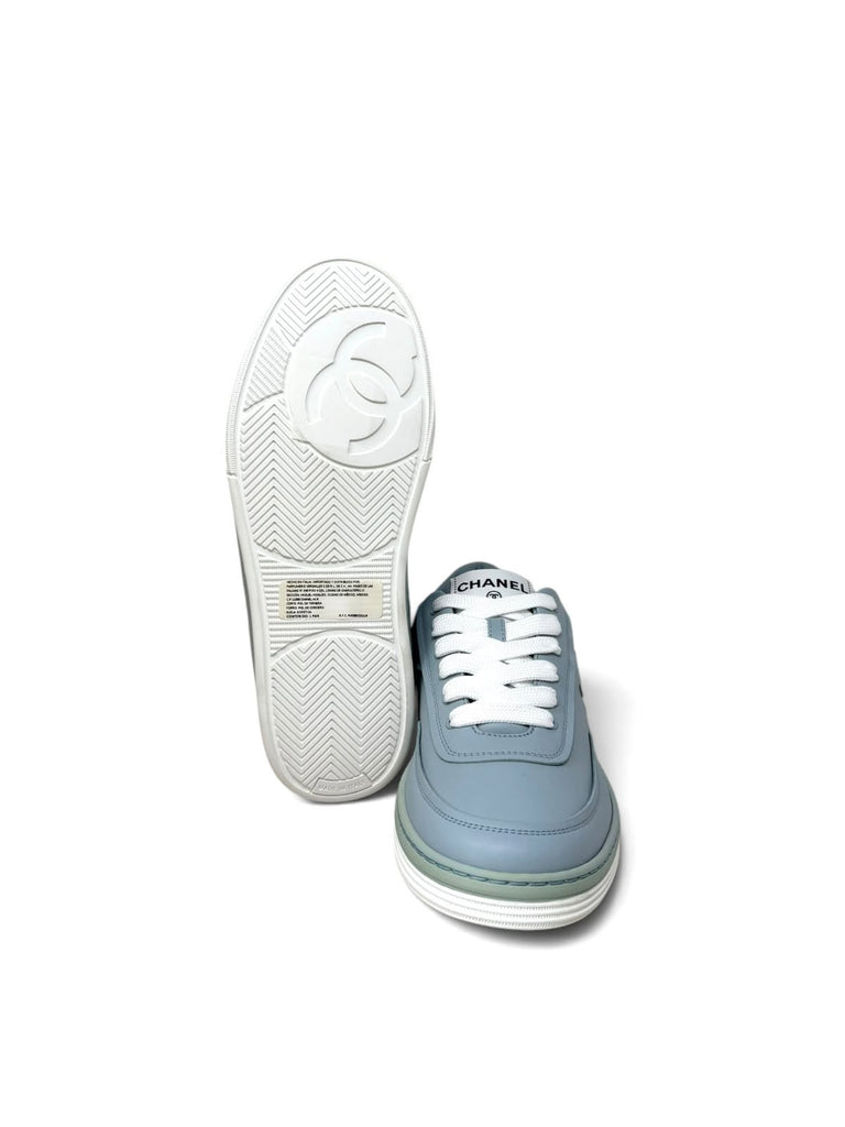 Low Top Sneakers T37.5 Eu