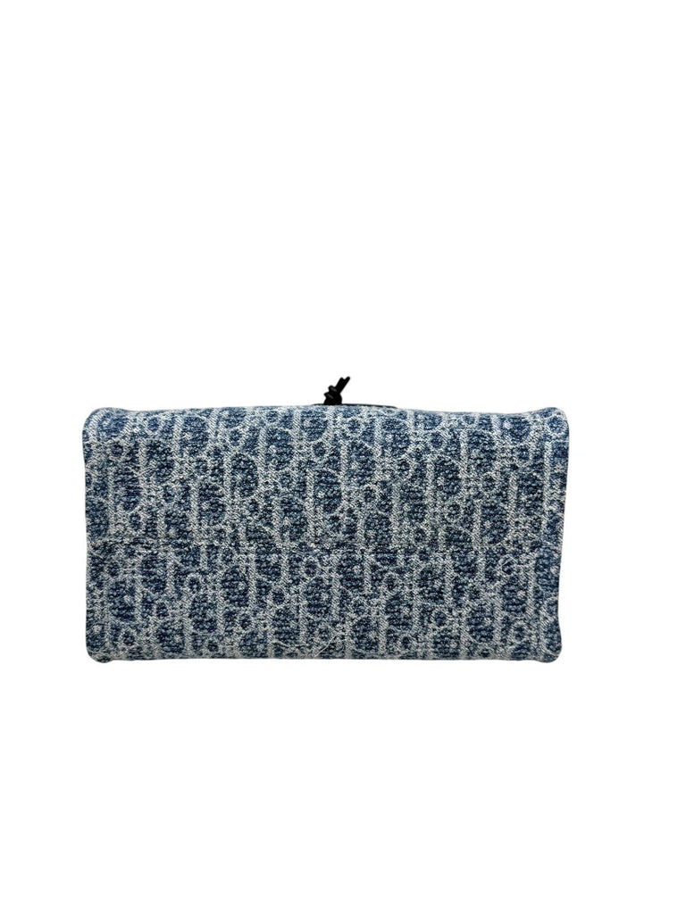 Spongy Book Tote