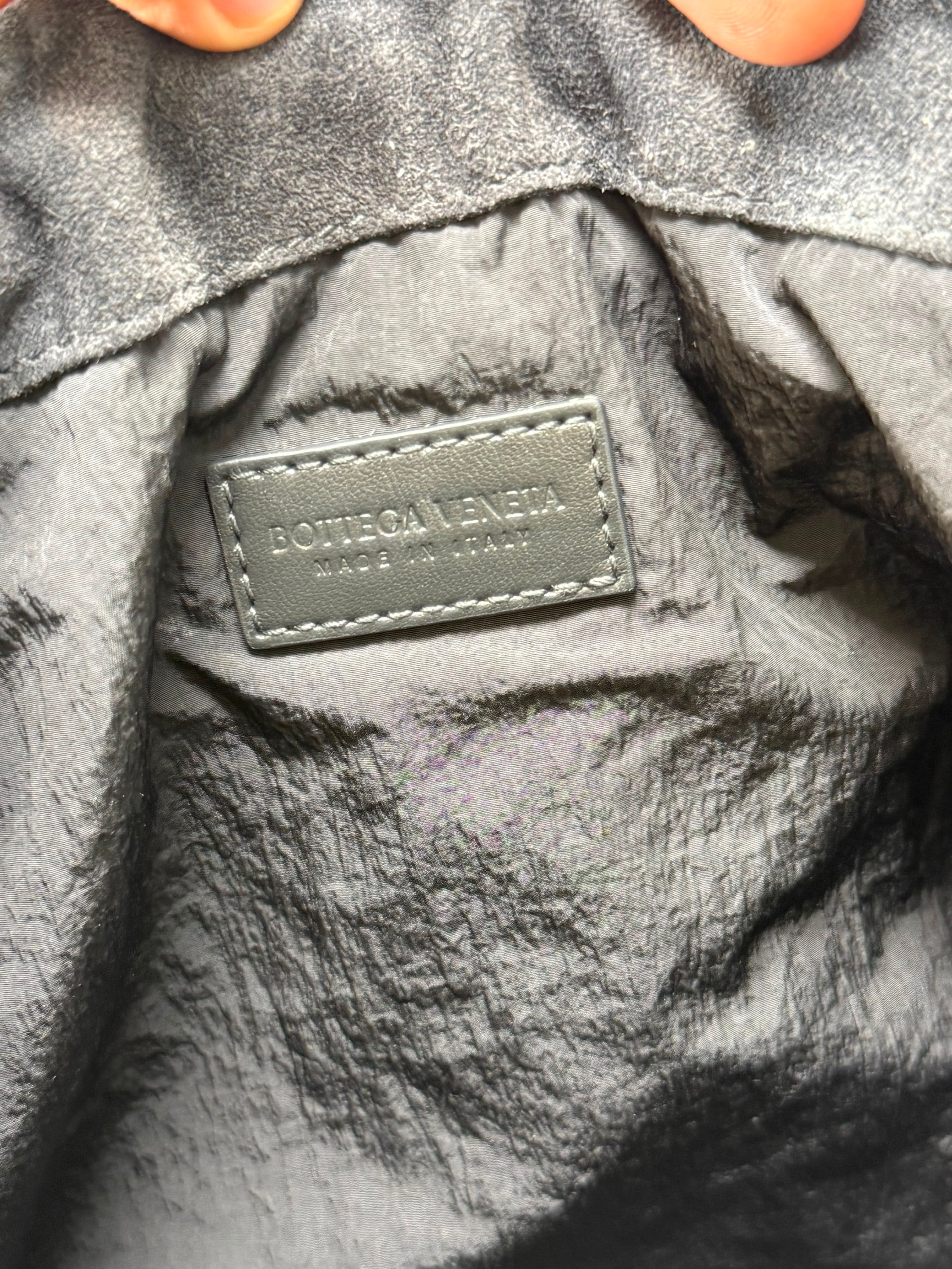 Intrecciato Suede