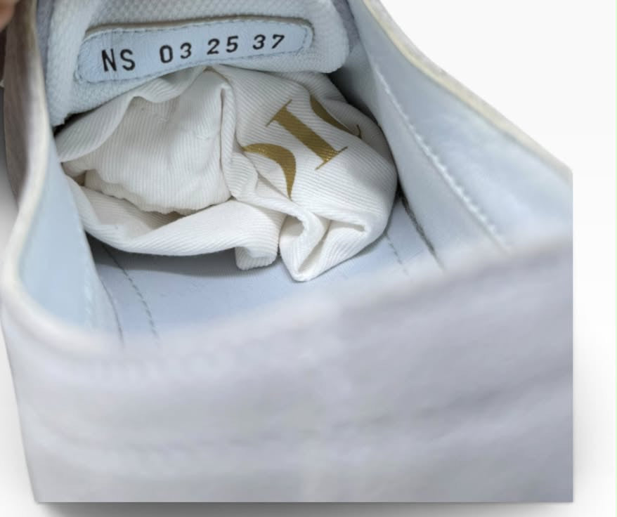 Low Top Sneakers T37 Eu