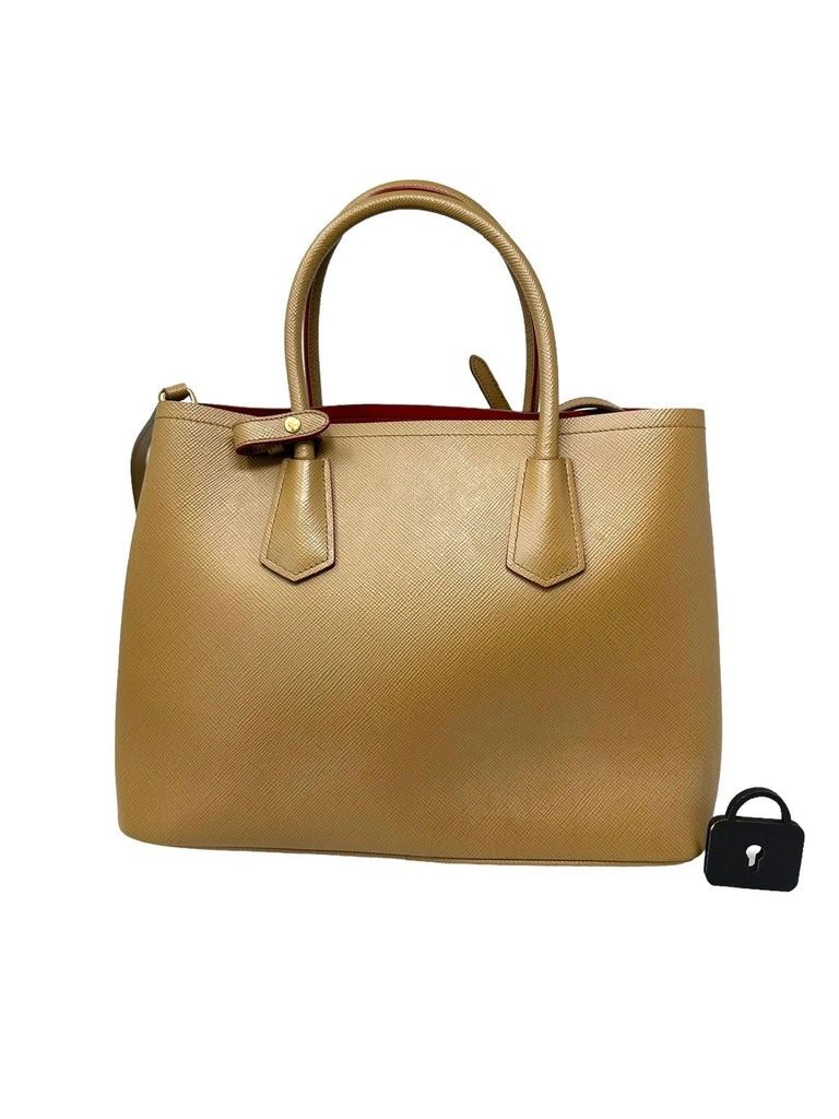 Tote Camel