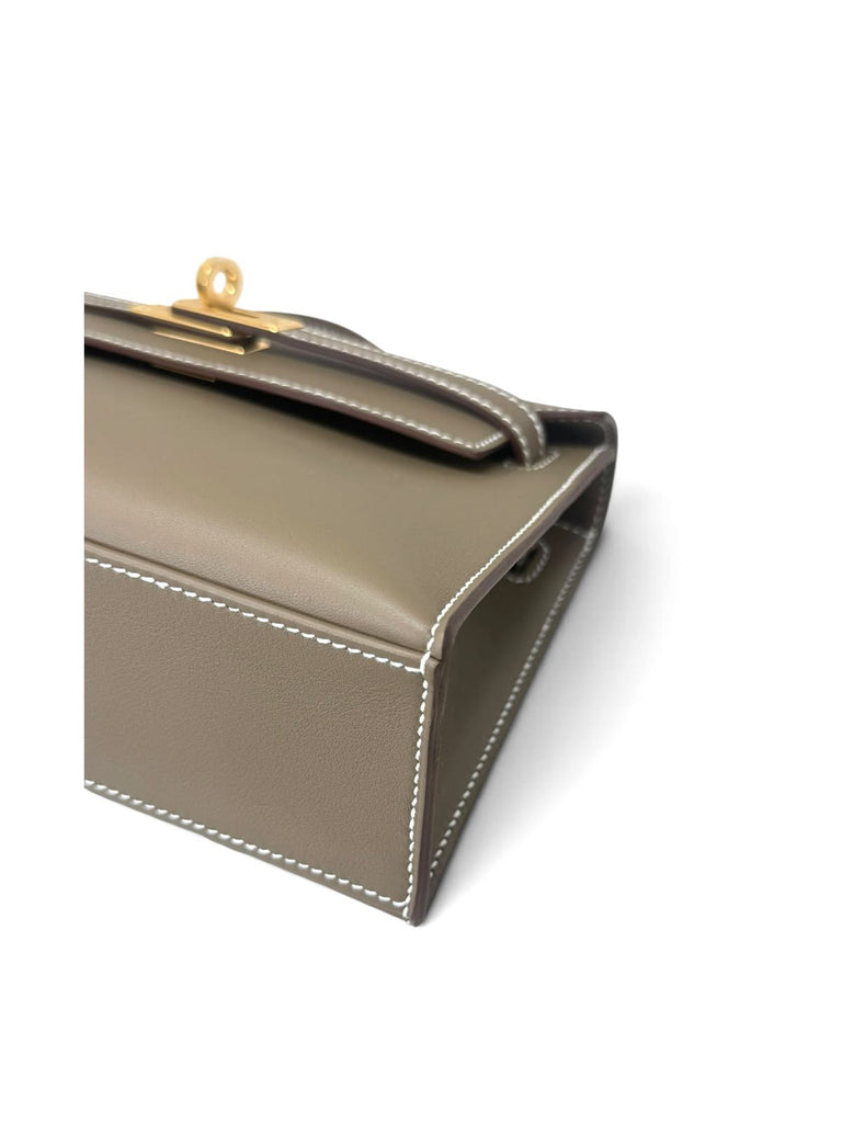 Kelly Pochette
