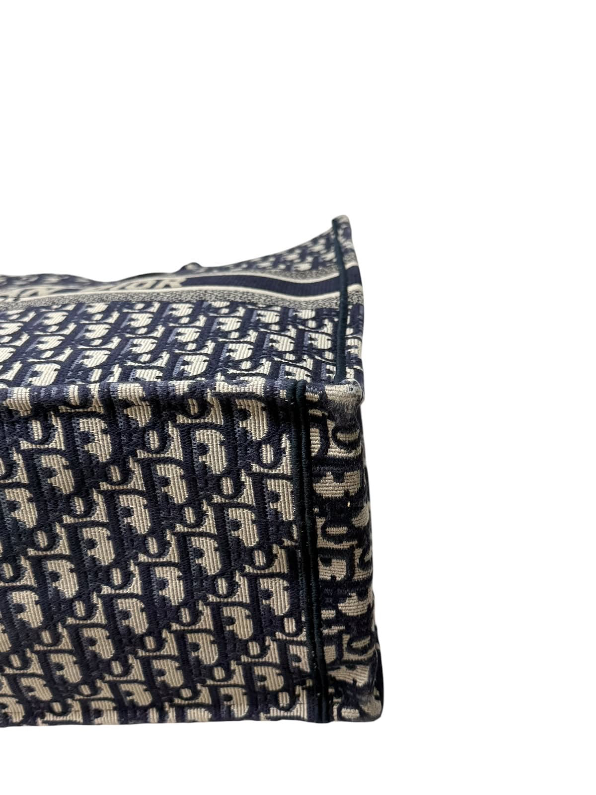 Book Tote