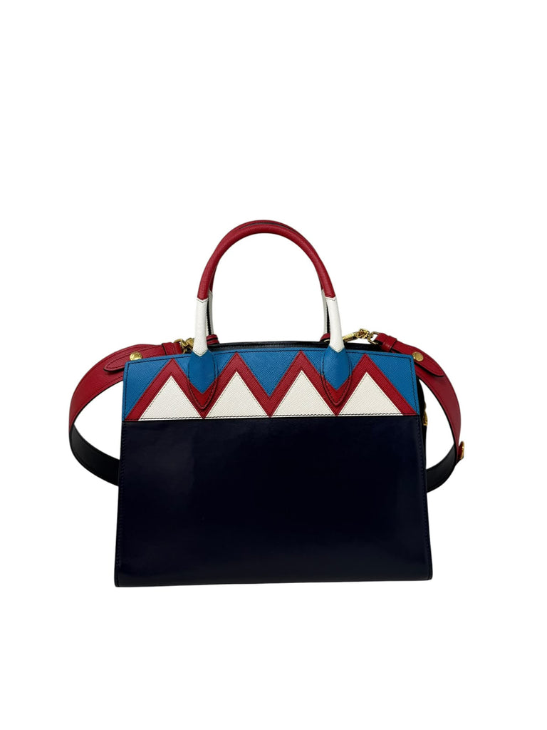 Esplanade Azul