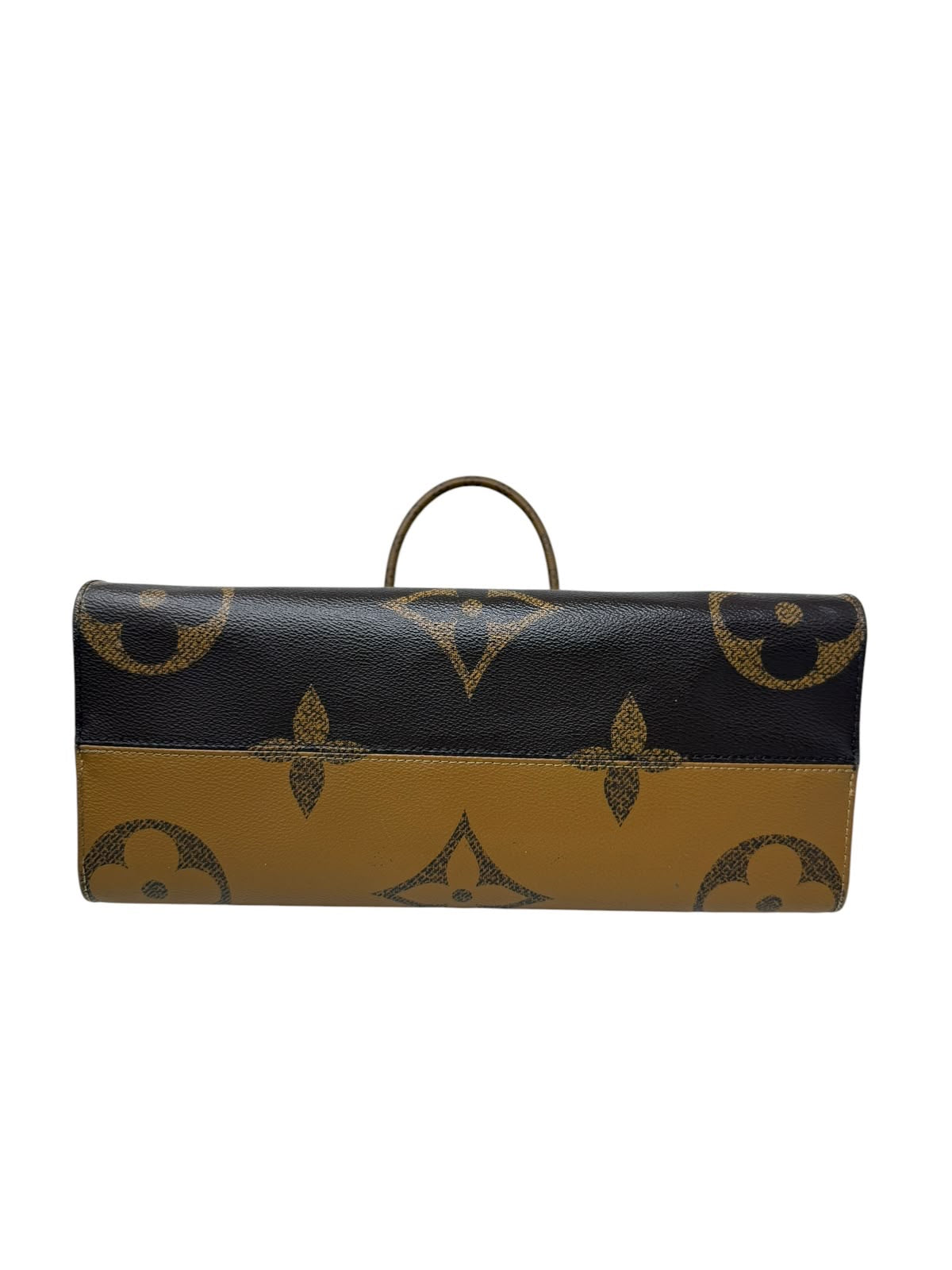 On-The-Go Monogram Giant