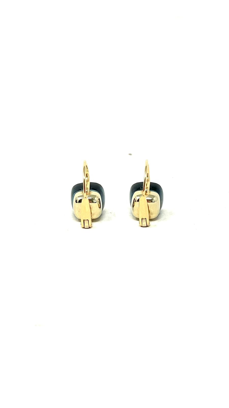 Aretes Nudo