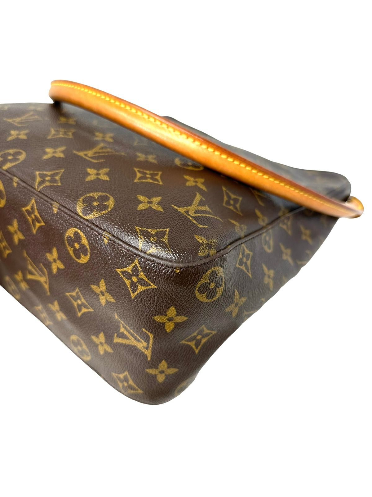 Looping Monogram