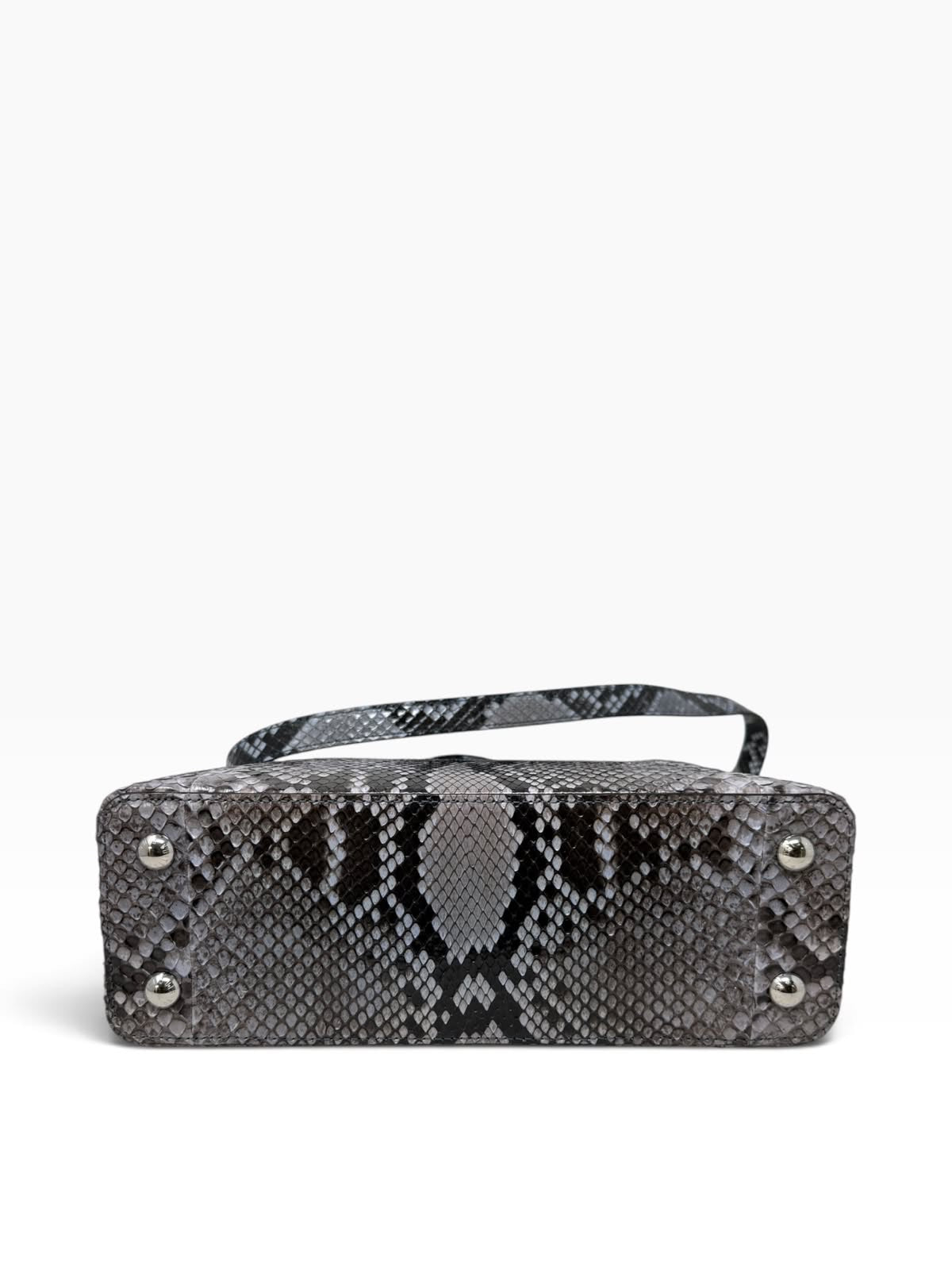 Capucine Python