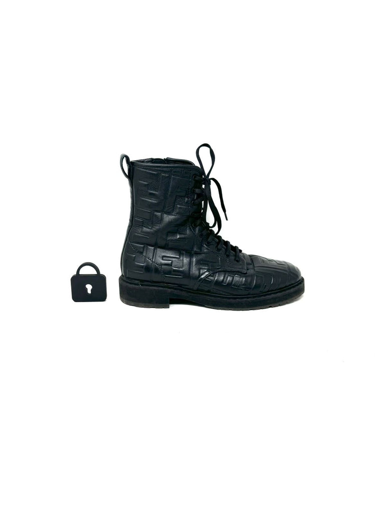 Boots T40 Eu