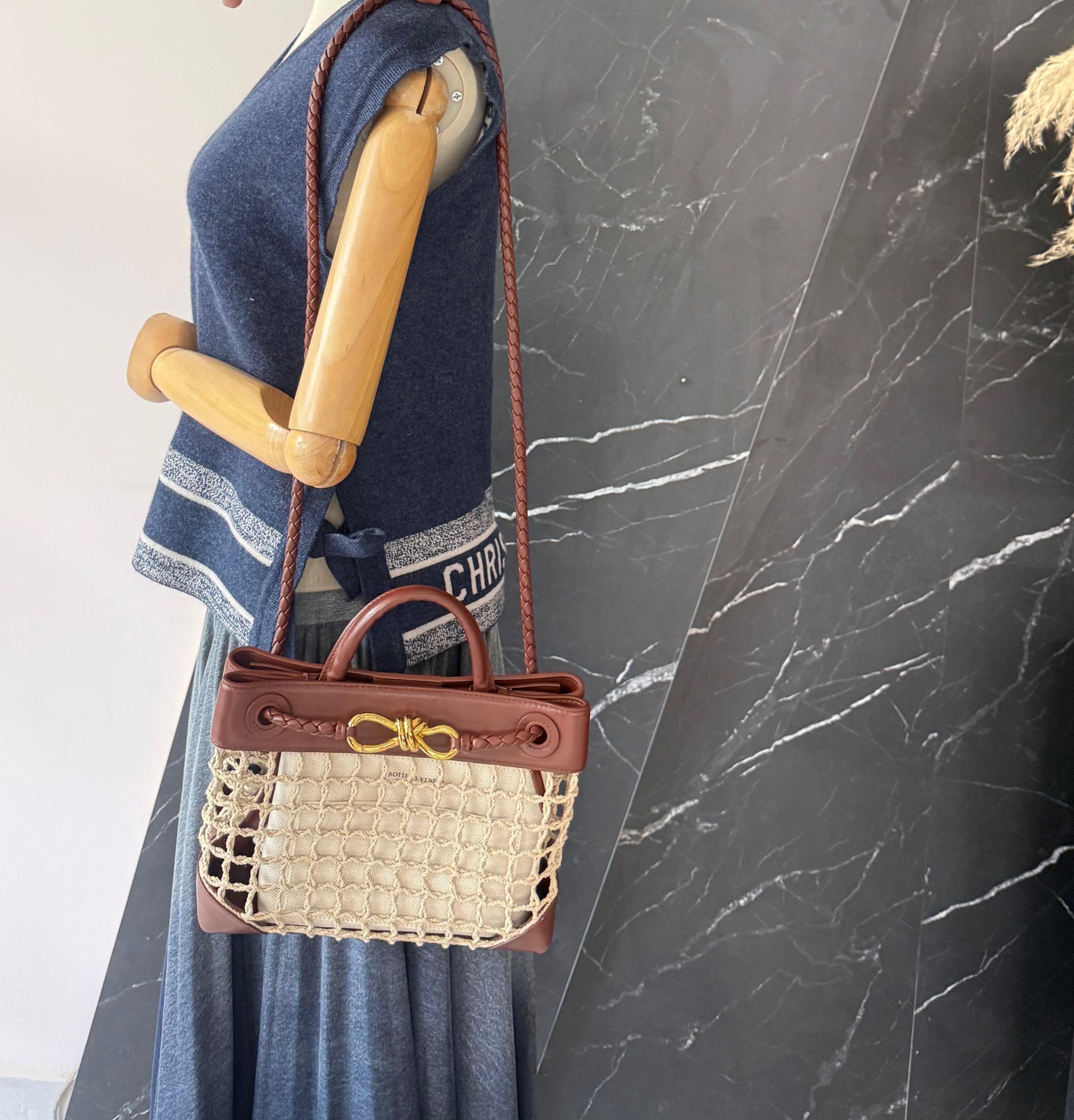 Andiamo Small Macramé Raffia