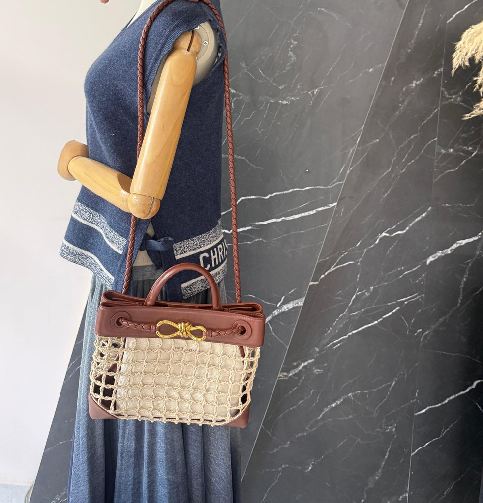 Andiamo Small Macramé Raffia