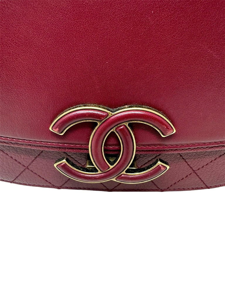 Coco Curve Flap Bag