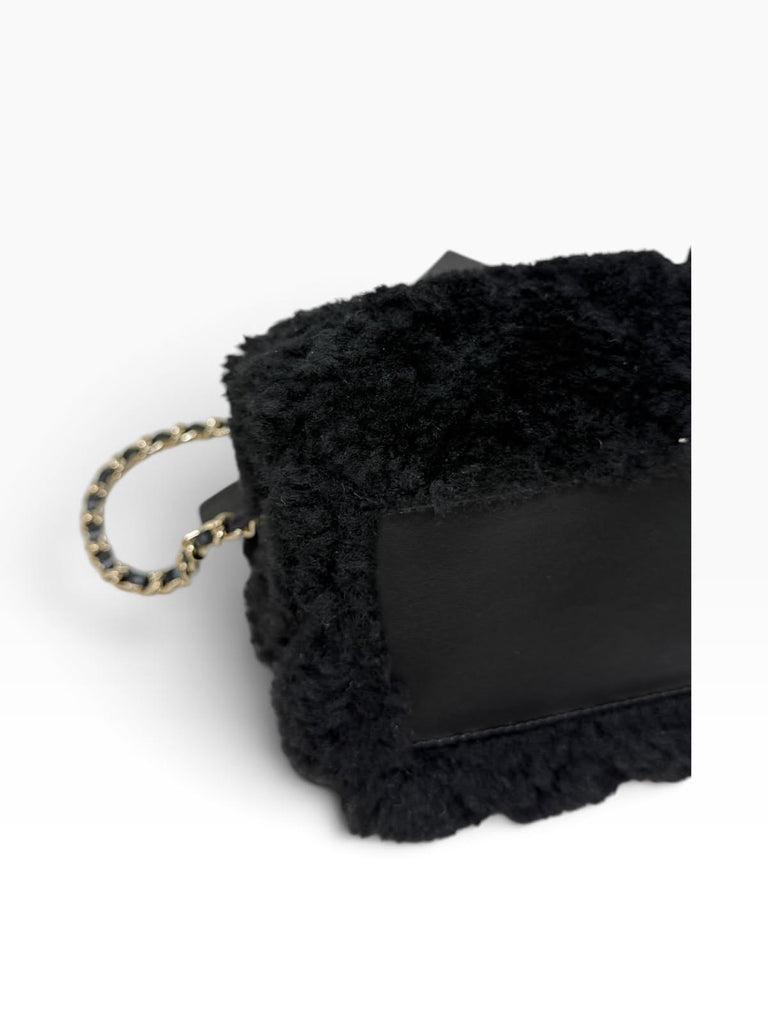Barrel Clutch with Chain