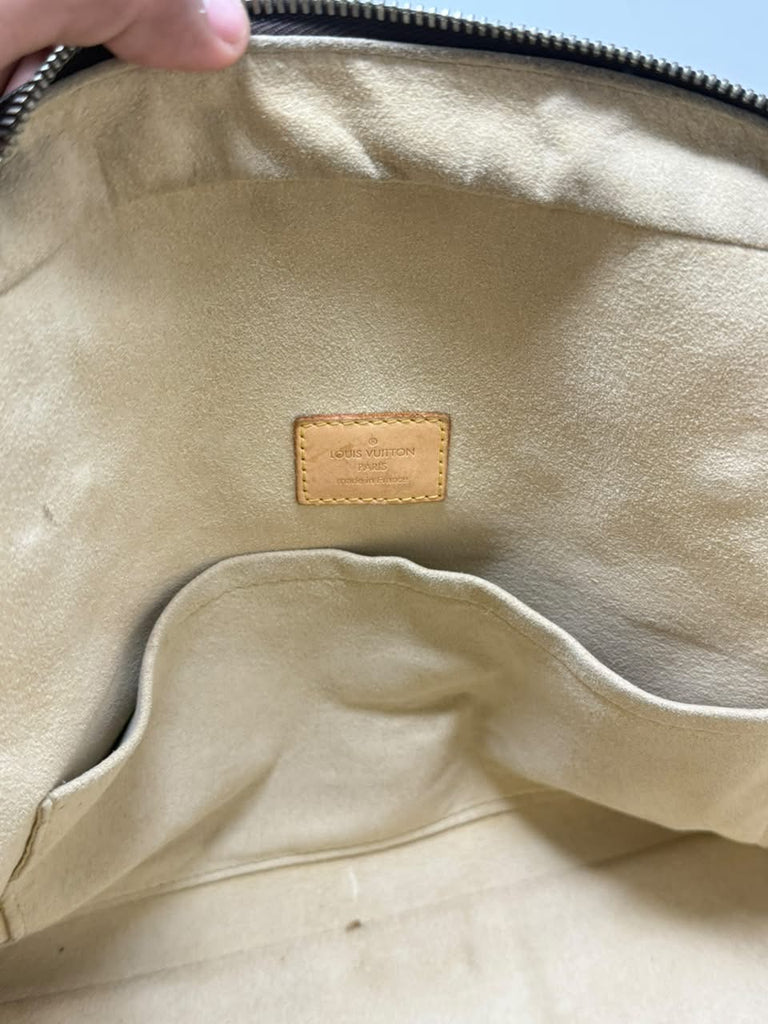 Manhattan GM Monogram