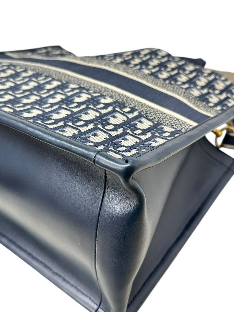 Book Tote