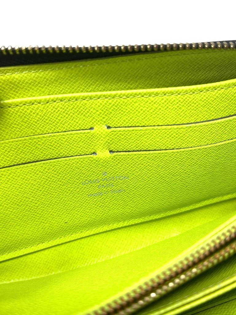 Cartera Zippy Murakami