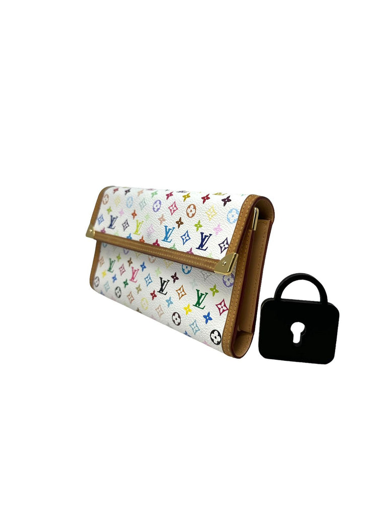 Cartera Murakami
