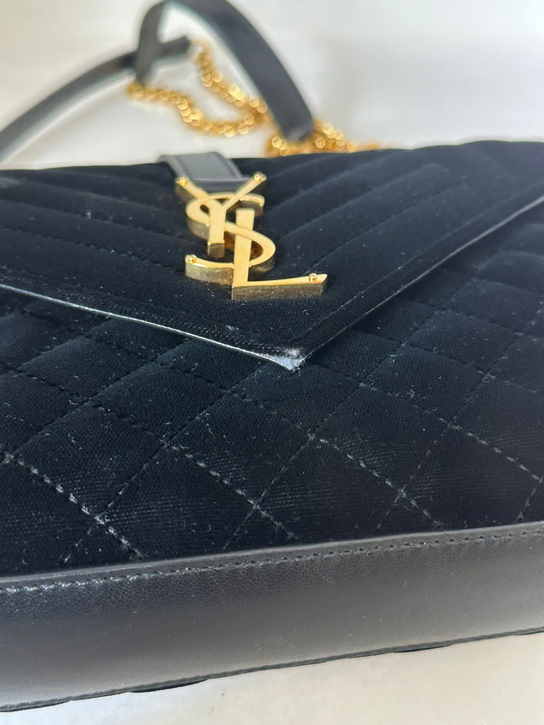 Envelope Velvet