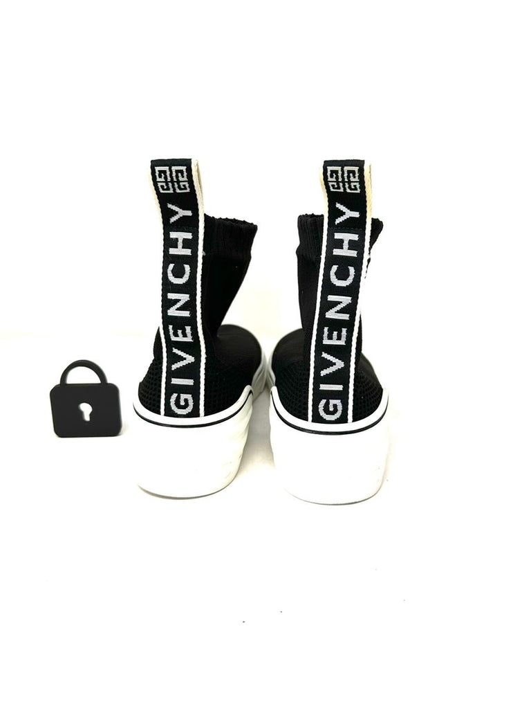 Givenchy Sneakers T37.5 Eu