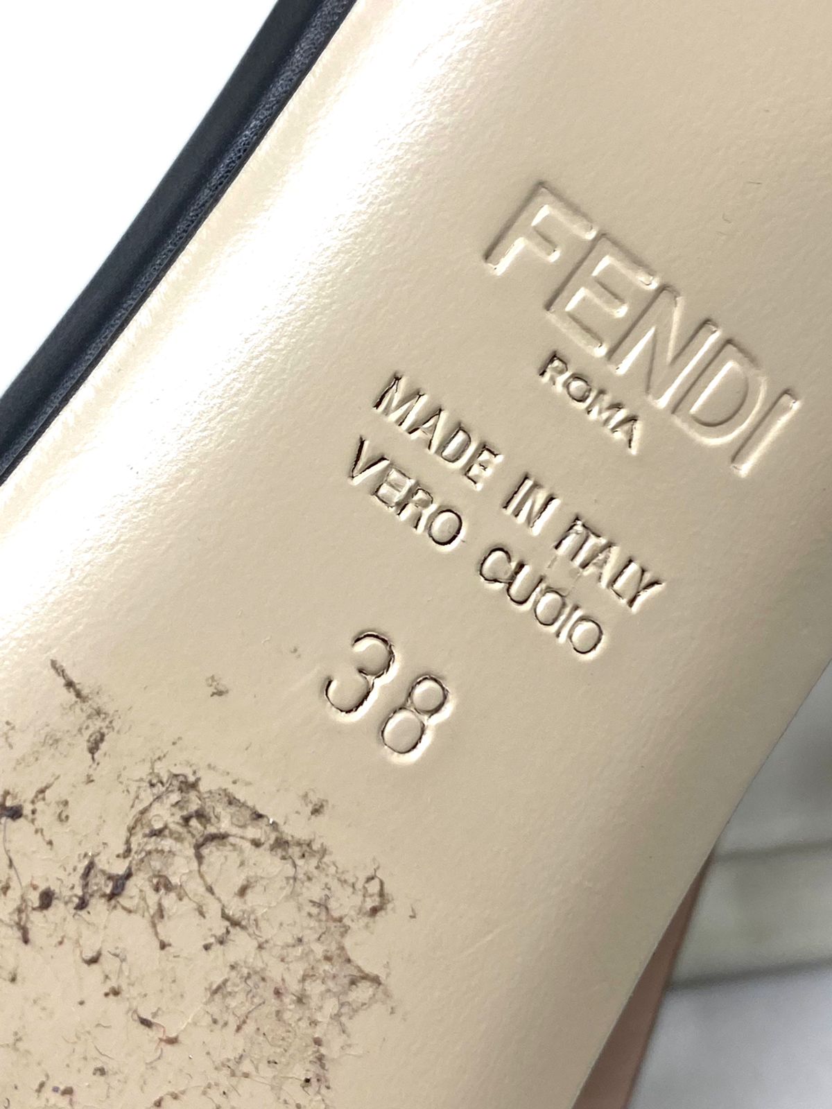 Fendi Pearly Peep Toe T38